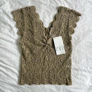 NWT Zara Sage Scalloped Top